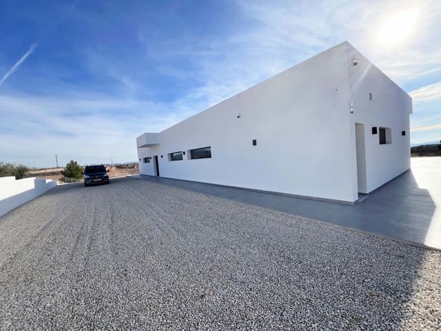 3 camera da letto Finca/Casa di Campagna in vendita in La Romana con piscina garage - 525.000 € (Rif: 10072650)