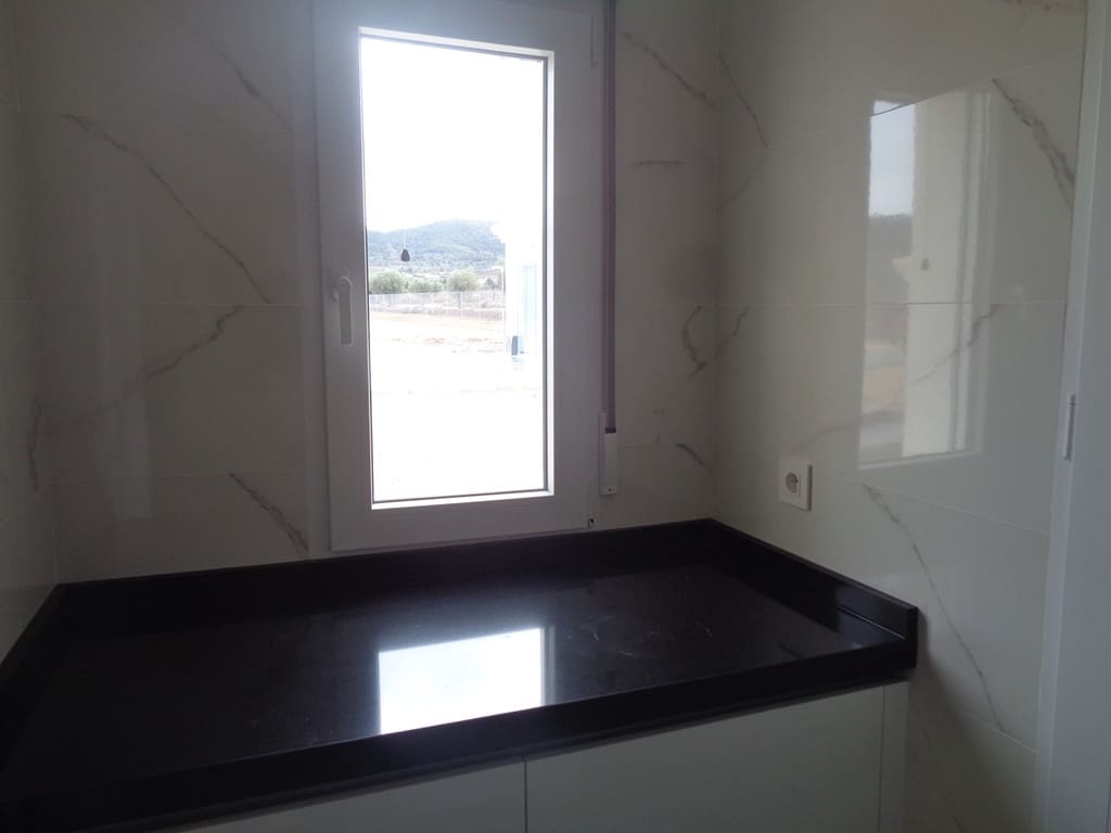 3 sypialnia Finka/Dom wiejski na sprzedaż w Pinoso z basenem garażem - 423 000 € (Ref: 10072655)