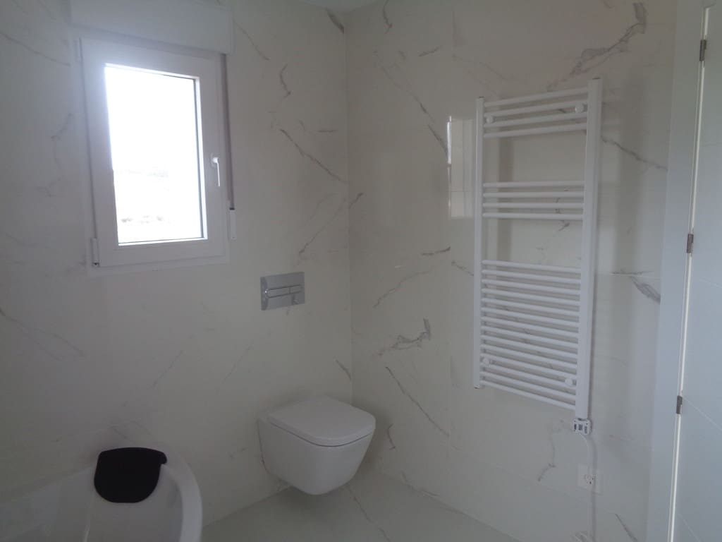 3 sypialnia Finka/Dom wiejski na sprzedaż w Pinoso z basenem garażem - 423 000 € (Ref: 10072655)