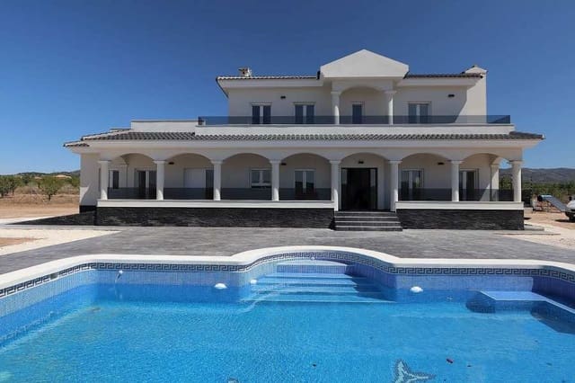 5 quarto Quinta/Casa Rural para venda em Pinoso com piscina garagem - 547 000 € (Ref: 10072659)