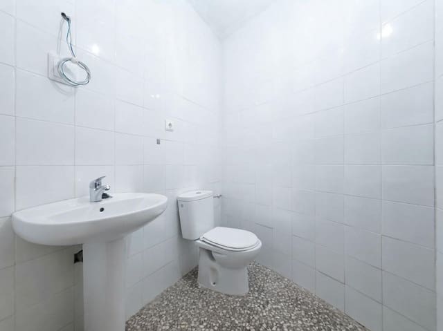 Commercieel te koop in Aspe - € 142.260 (Ref: 10091251)