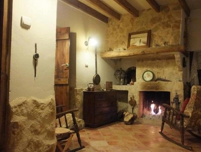 5 slaapkamer Finca/Landhuis te koop in Pinoso met zwembad garage - € 299.995 (Ref: 10111812)