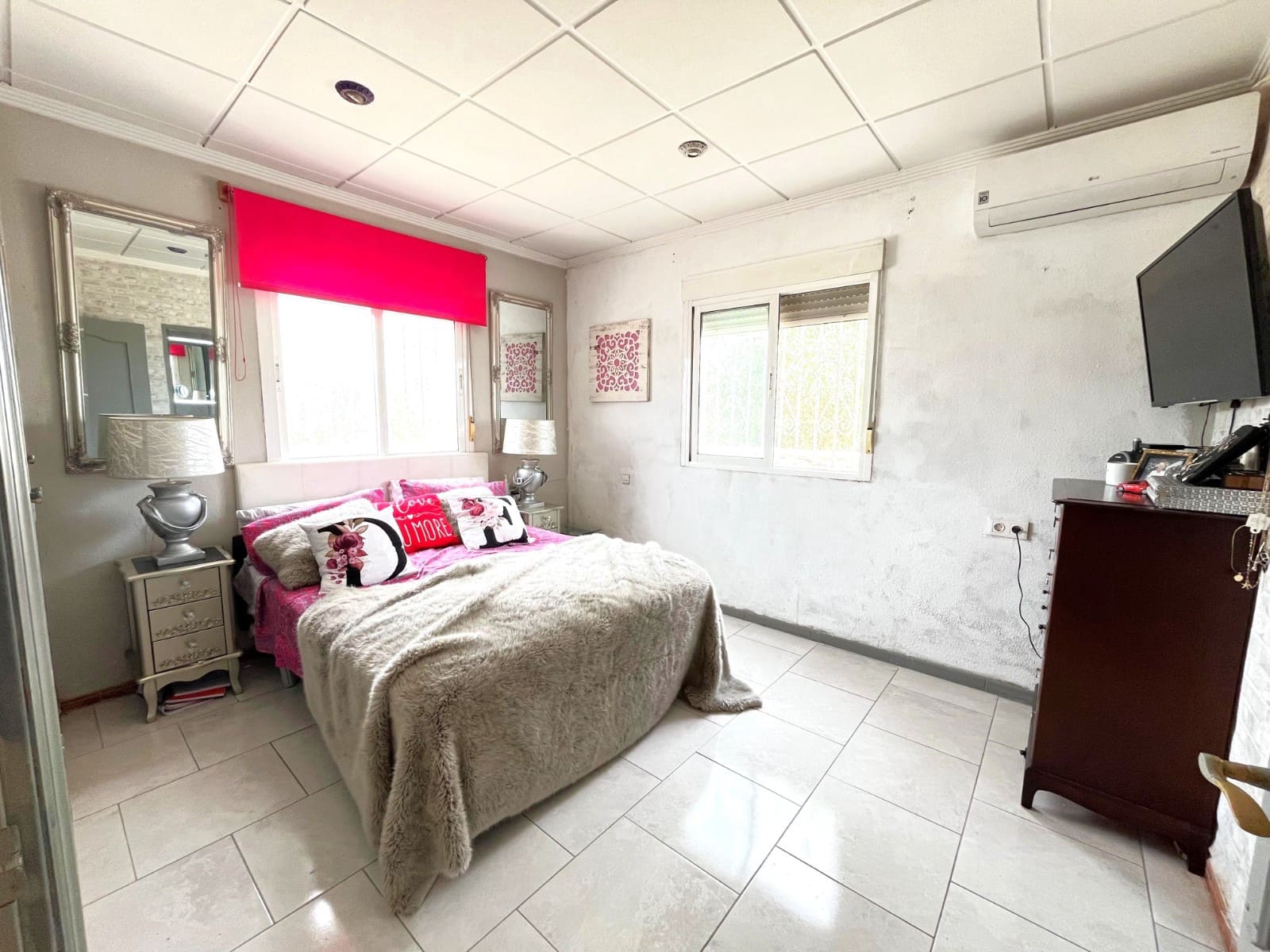3 quarto Quinta/Casa Rural para venda em Sax com piscina garagem - 299 999 € (Ref: 10111814)