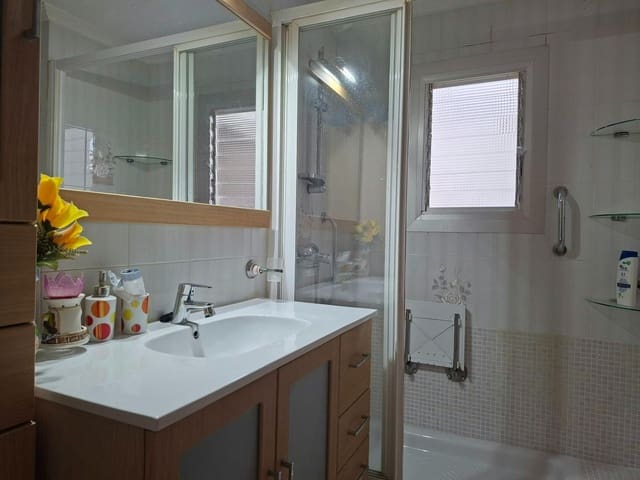 4 Zimmer Apartment zu verkaufen in San Blas, Alicante / Alacant Stadt - 186.000 € (Ref: 10111821)