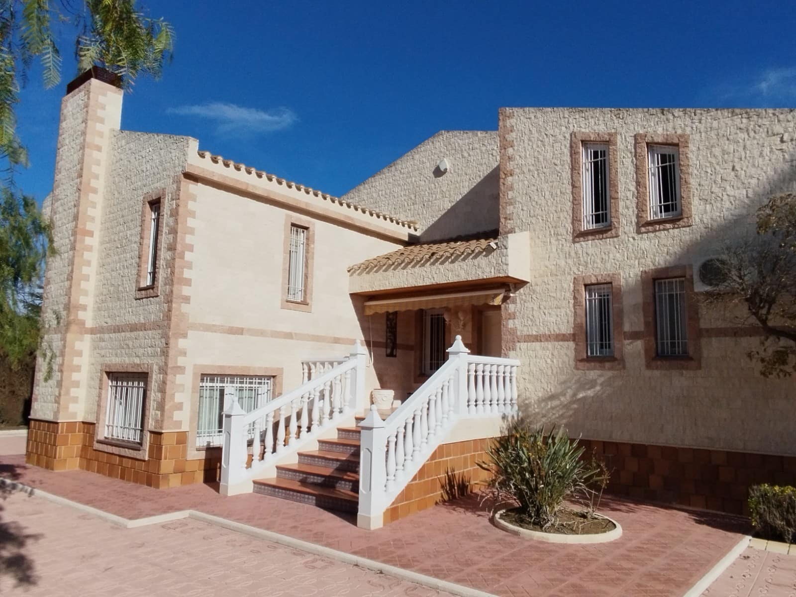 Finca/Casa Rural de 3 habitaciones en Sax en venta con piscina garaje - 525.000 € (Ref: 10151476)