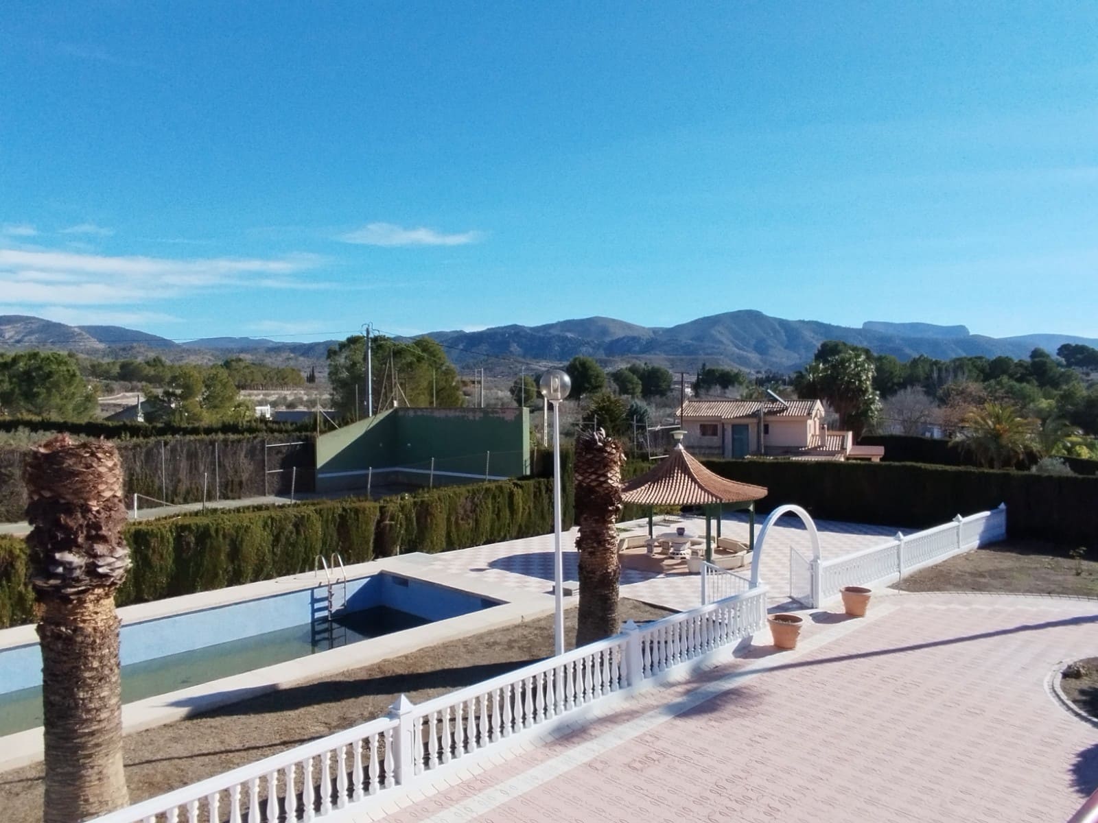 Finca/Casa Rural de 3 habitaciones en Sax en venta con piscina garaje - 525.000 € (Ref: 10151476)