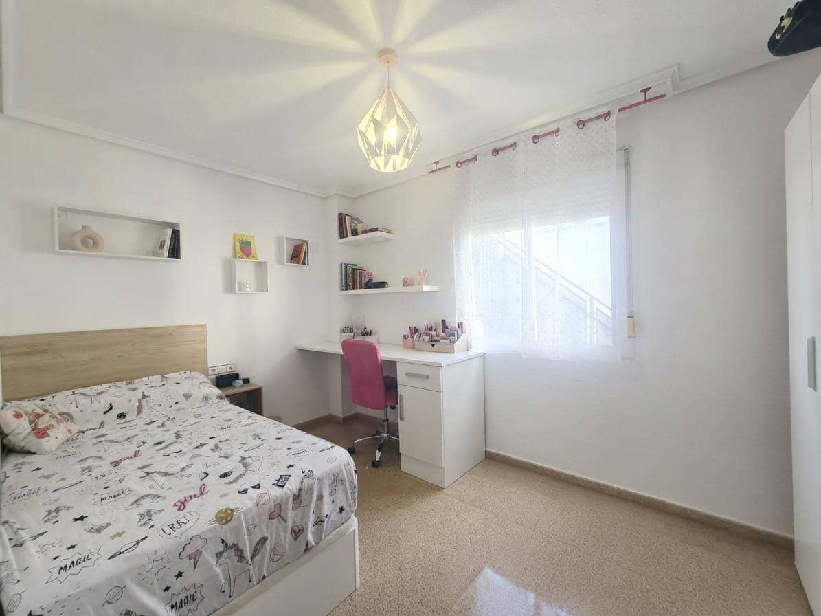 4 sovrum Hus till salu i Aspe med garage - 260 000 € (Ref: 10151478)