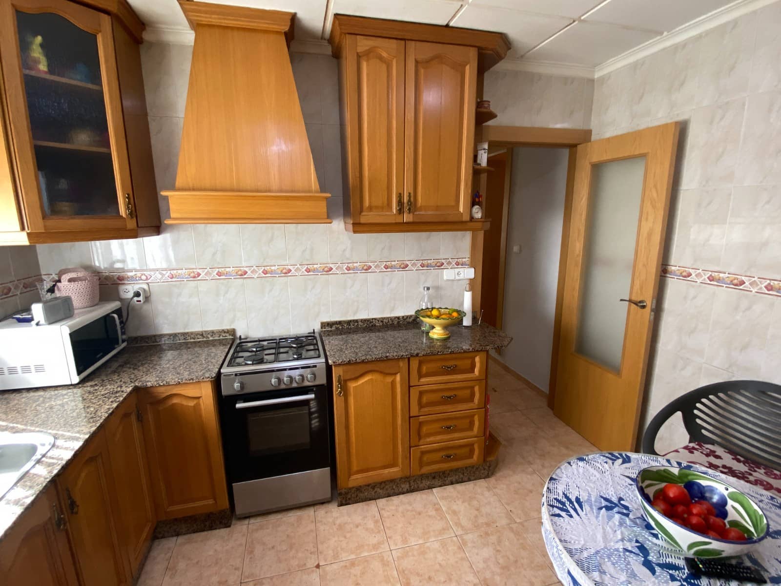4 sypialnia Finka/Dom wiejski na sprzedaż w Sax z basenem garażem - 239 995 € (Ref: 10175267)