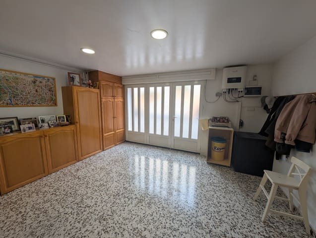 Casa de 4 habitaciones en Sax en venta con garaje - 199.995 € (Ref: 10175268)