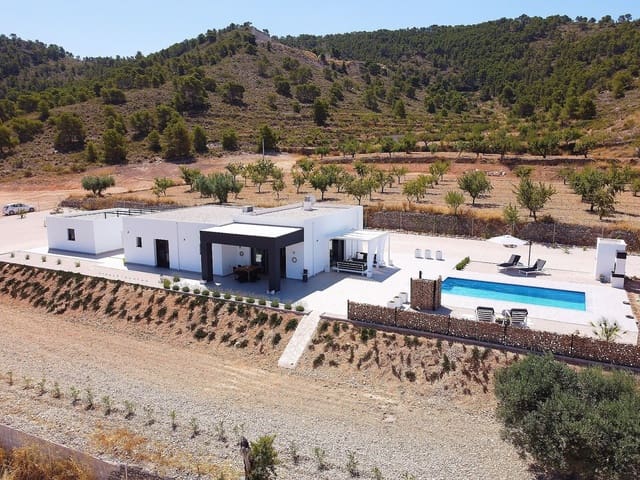 Finca/Casa Rural de 3 habitaciones en Torre del Rico, Jumilla en venta con piscina garaje - 385.000 € (Ref: 10175271)