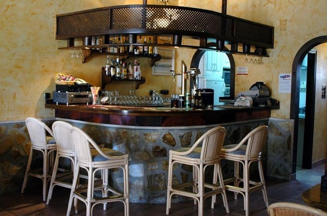 Commerciale in vendita in Torrevieja - 148.000 € (Rif: 5606425)