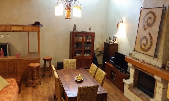 4 soveværelse Lejlighed til salg i El Travaló - Martínez Valero, Elche / Elx med swimmingpool garage - € 212.000 (Ref: 5914855)