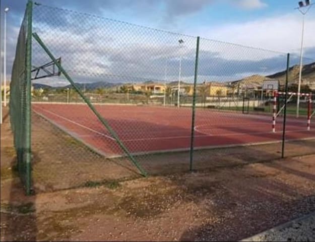 Ubebygd land til salgs i Aspe - € 65 000 (Ref: 5914902)