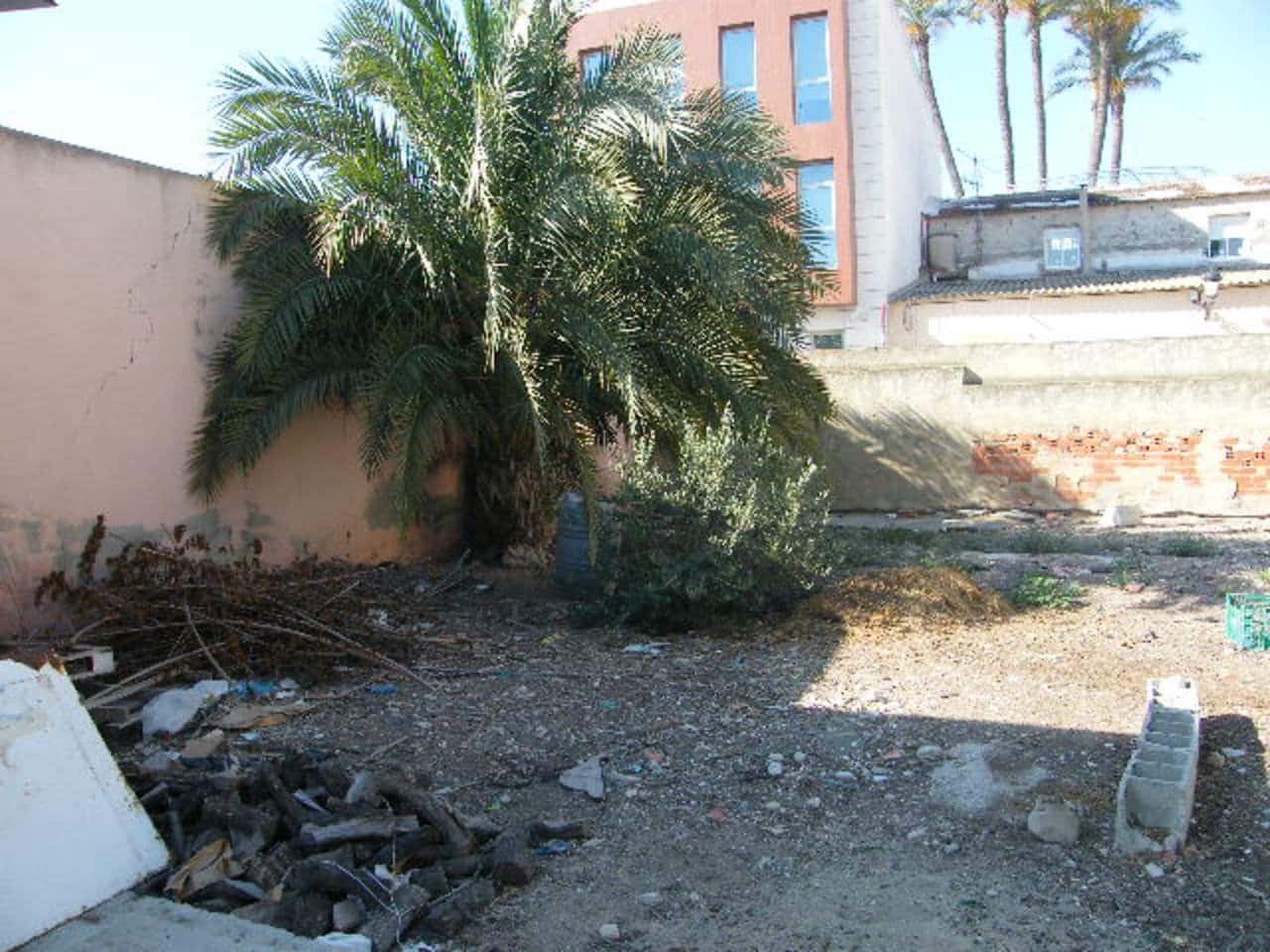 Terre non Aménagée à vendre à Daya Vieja - 140 000 € (Ref: 6443508)