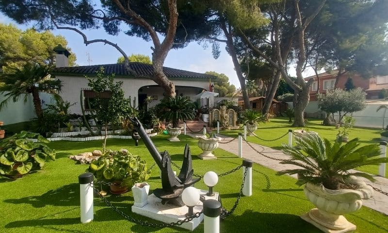 3 Zimmer Villa zu verkaufen in Orihuela Costa mit Pool Garage - 950.000 € (Ref: 7932717)