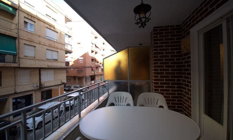 3 Zimmer Apartment zu verkaufen in Torrevieja - 169.995 € (Ref: 7932736)