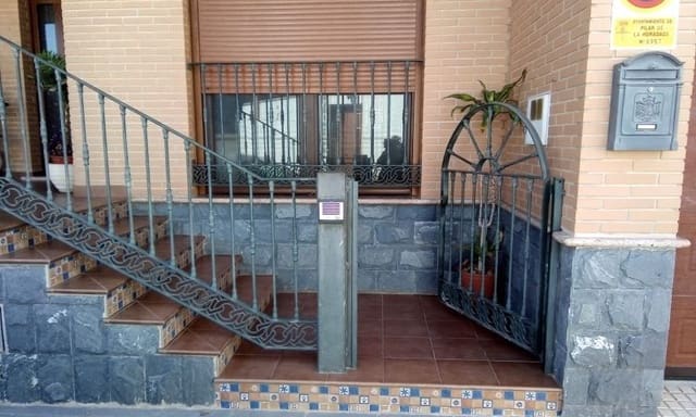 Chalet de 4 habitaciones en Pilar de la Horadada ciudad, Pilar de la Horadada en venta con garaje - 367.500 € (Ref: 8160515)