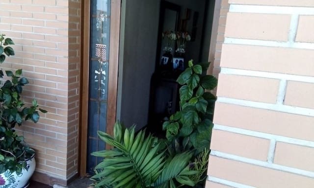 Chalet de 4 habitaciones en Pilar de la Horadada ciudad, Pilar de la Horadada en venta con garaje - 367.500 € (Ref: 8160515)