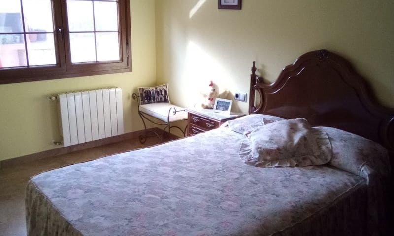 4 bedroom Villa for sale in Pilar de la Horadada with garage - € 367,500 (Ref: 8160515)