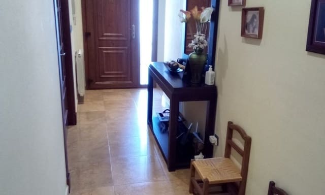 Chalet de 4 habitaciones en Pilar de la Horadada ciudad, Pilar de la Horadada en venta con garaje - 367.500 € (Ref: 8160515)