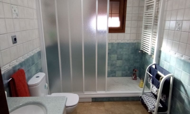 4 bedroom Villa for sale in Pilar de la Horadada with garage - € 367,500 (Ref: 8160515)