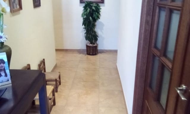 Chalet de 4 habitaciones en Pilar de la Horadada ciudad, Pilar de la Horadada en venta con garaje - 367.500 € (Ref: 8160515)