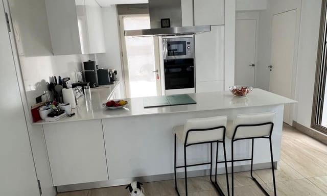 4 bedroom Villa for sale in Las Filipinas with pool - € 499,995 (Ref: 8377491)