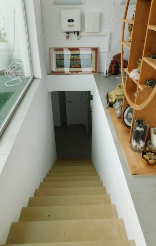 6 bedroom Villa for sale in Alicante / Alacant city with pool garage - € 650,000 (Ref: 8407144)