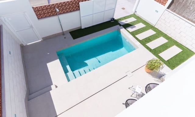 3 chambre Villa/Maison à vendre à Pilar de la Horadada ciudad, Pilar de la Horadada avec piscine - 409 000 € (Ref: 8510354)