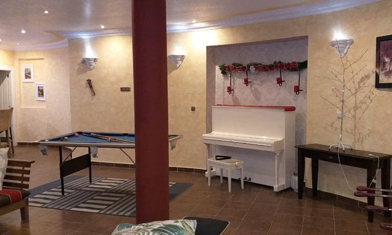 5 bedroom Villa for sale in Hondon de las Nieves with pool - € 1,299,999 (Ref: 8674487)