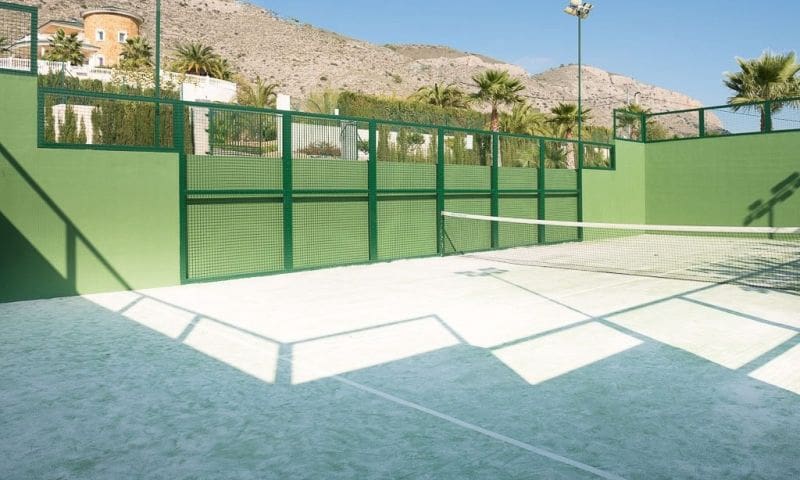 5 bedroom Villa for sale in Hondon de las Nieves with pool - € 1,299,999 (Ref: 8674487)