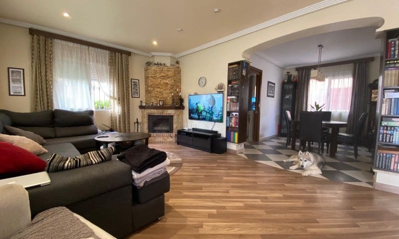 3 bedroom Villa for sale in Los Altos with pool - € 324,995 (Ref: 8694767)