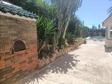 4 Zimmer Villa zu verkaufen in Elche / Elx mit Pool - 460.000 € (Ref: 8694864)