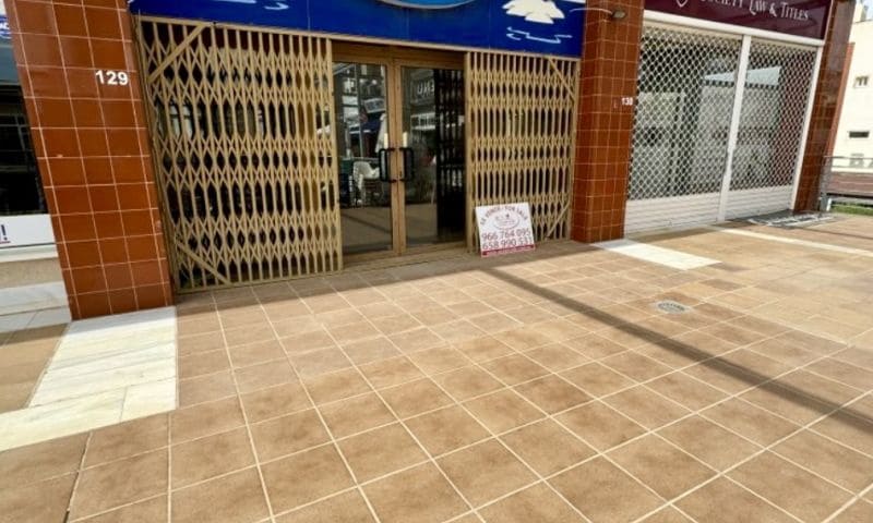 Erhverv til salg i Orihuela Costa - € 159.995 (Ref: 8734163)