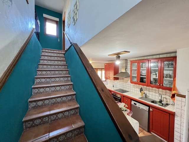 3 chambre Finca/Maison de Campagne à vendre à Pinoso avec piscine - 178 228 € (Ref: 8750925)
