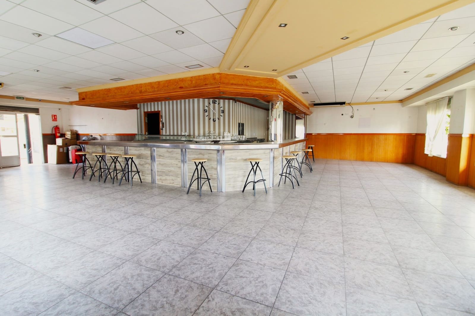 5 soverom Kommersiell til salgs i Jacarilla med garasje - € 499 000 (Ref: 8750928)