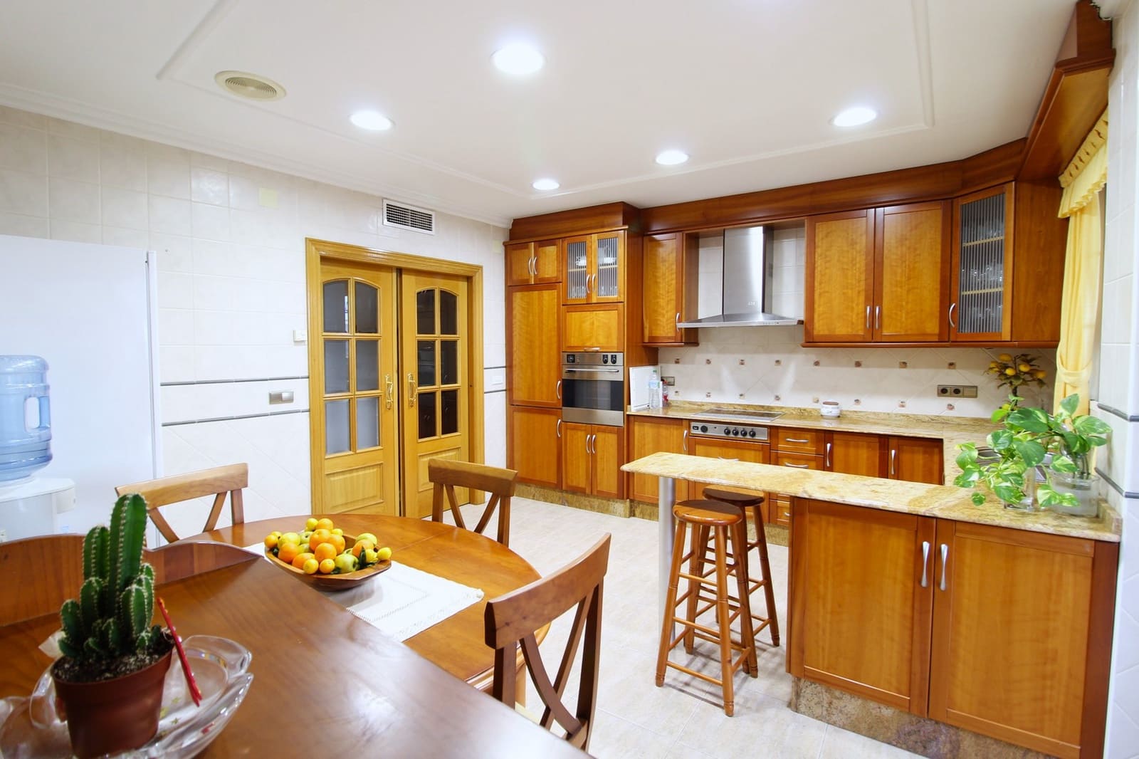 5 soverom Kommersiell til salgs i Jacarilla med garasje - € 499 000 (Ref: 8750928)