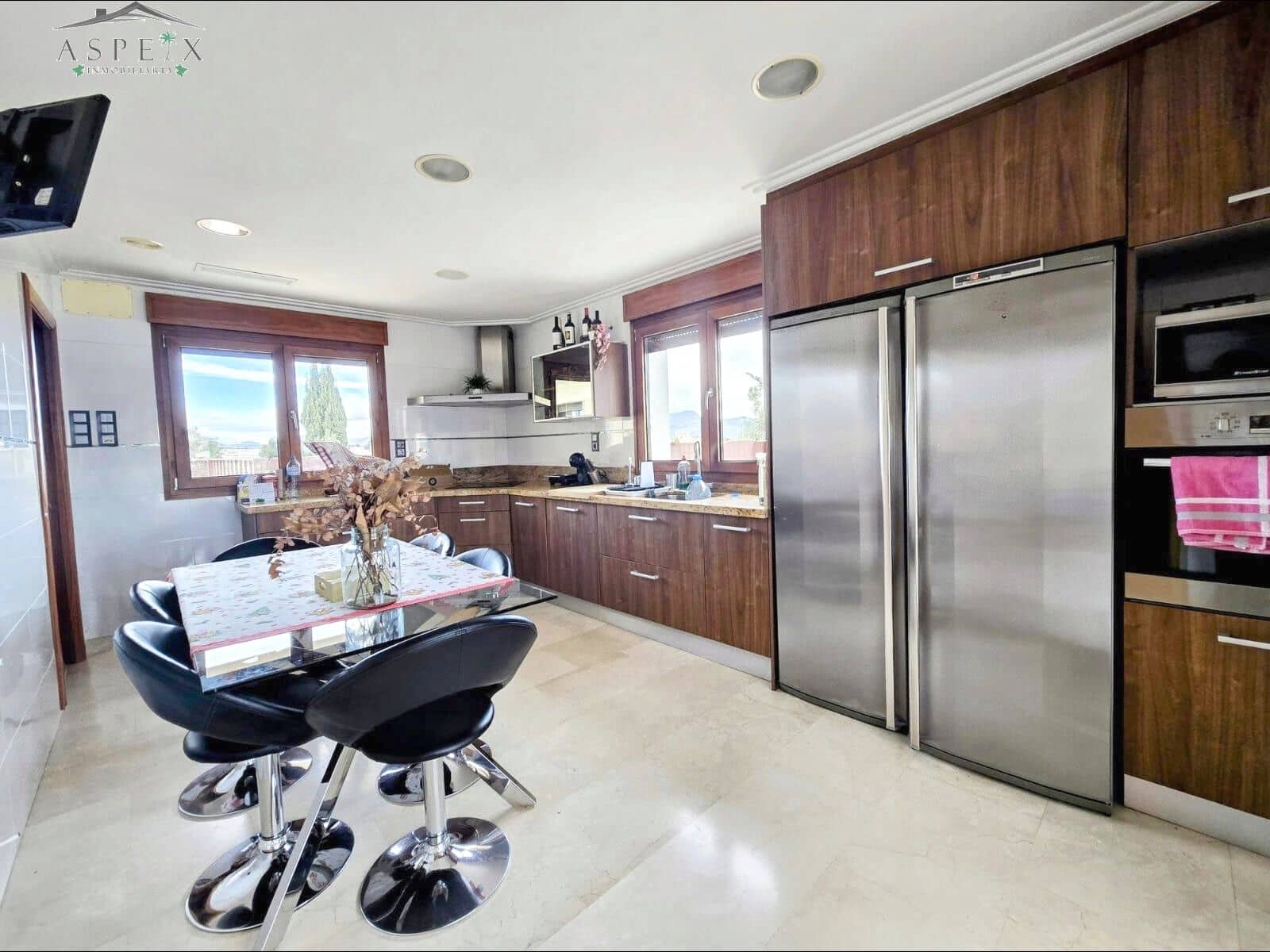 5 soveværelse Villa til salg i Aspe med swimmingpool garage - € 515.000 (Ref: 8795638)