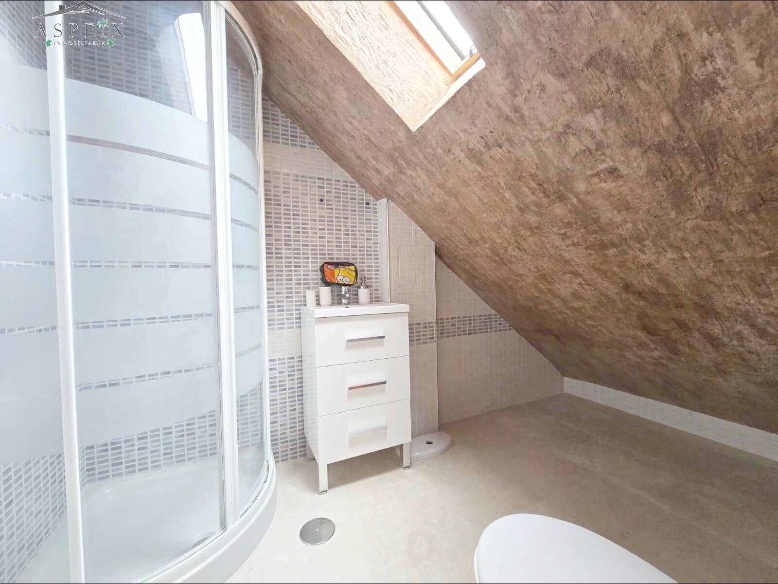 5 soveværelse Villa til salg i Aspe med swimmingpool garage - € 515.000 (Ref: 8795638)