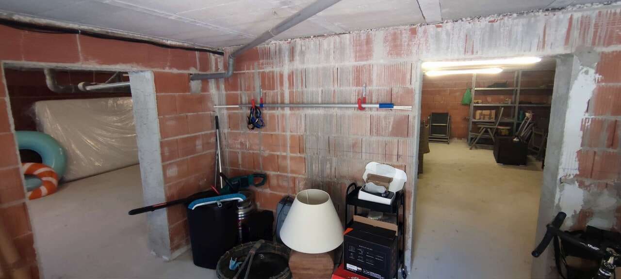 3 soverom Finca/Herregård til salgs i Pinoso med svømmebasseng - € 399 995 (Ref: 8860376)