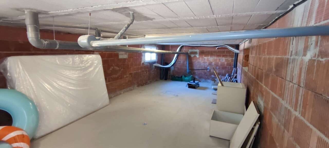 3 soverom Finca/Herregård til salgs i Pinoso med svømmebasseng - € 399 995 (Ref: 8860376)