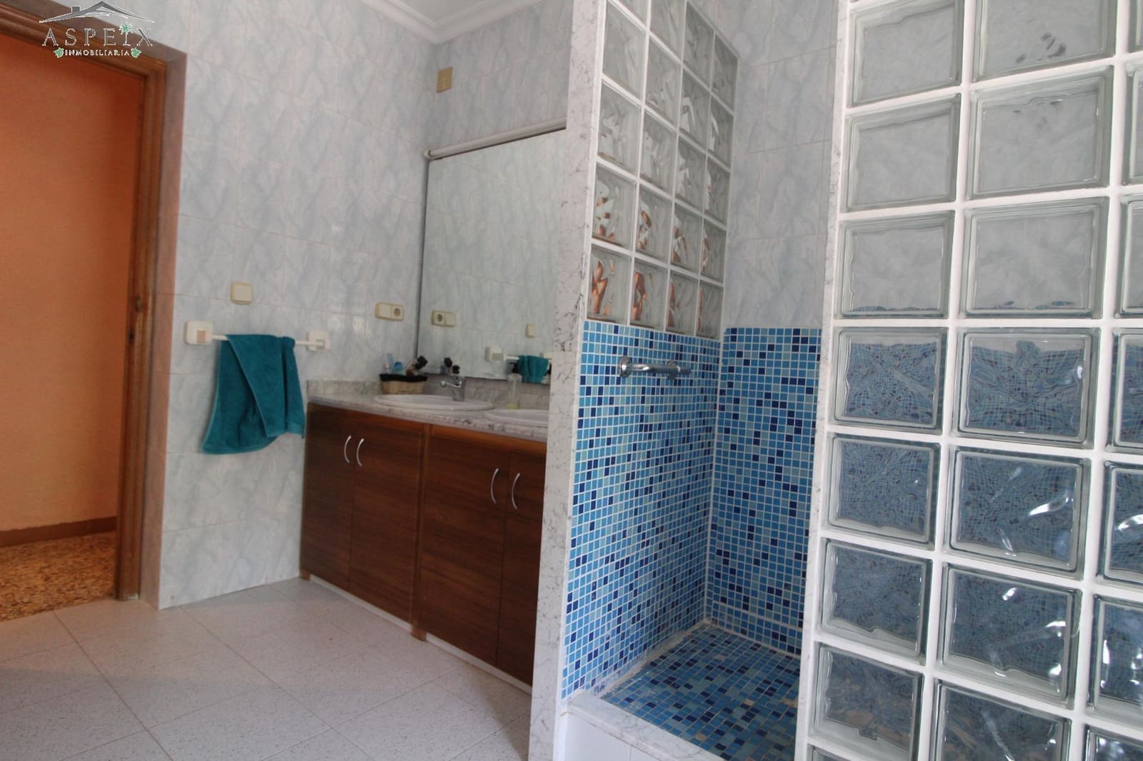 6 sovrum Finca/Hus på landet till salu i Elche / Elx - 350 000 € (Ref: 8916647)