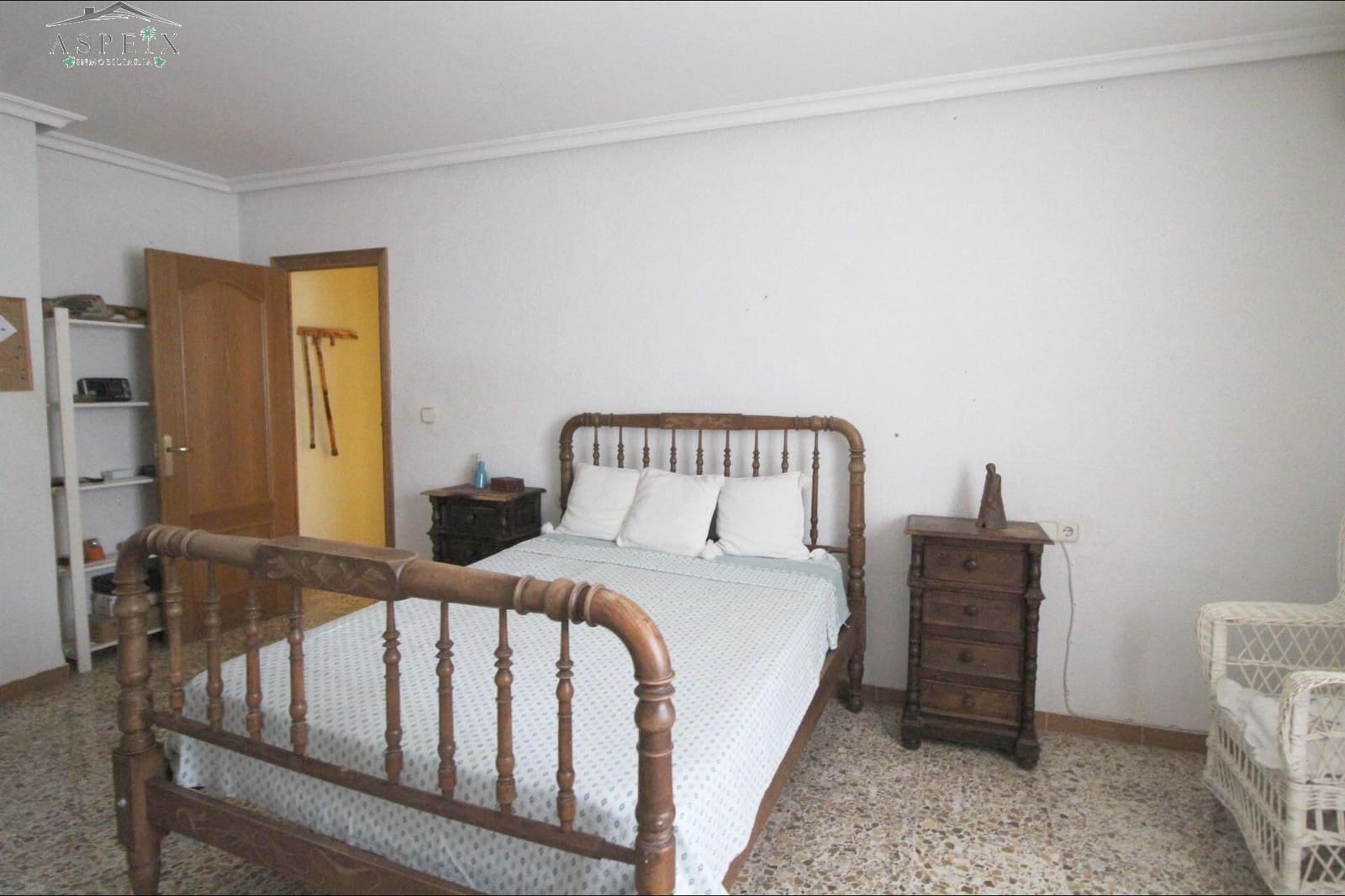 6 sovrum Finca/Hus på landet till salu i Elche / Elx - 350 000 € (Ref: 8916647)