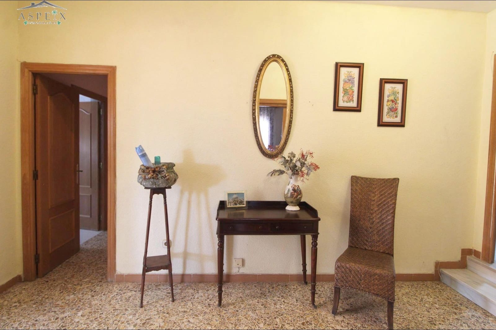 6 sovrum Finca/Hus på landet till salu i Elche / Elx - 350 000 € (Ref: 8916647)