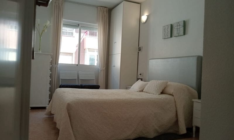 2 soverom Leilighet til salgs i Torrevieja med garasje - € 129 995 (Ref: 8951928)