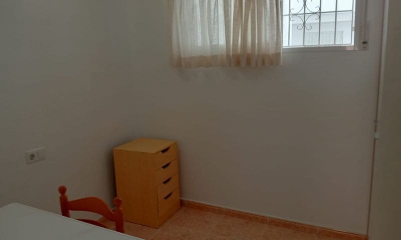 2 soverom Leilighet til salgs i Torrevieja med garasje - € 129 995 (Ref: 8951928)