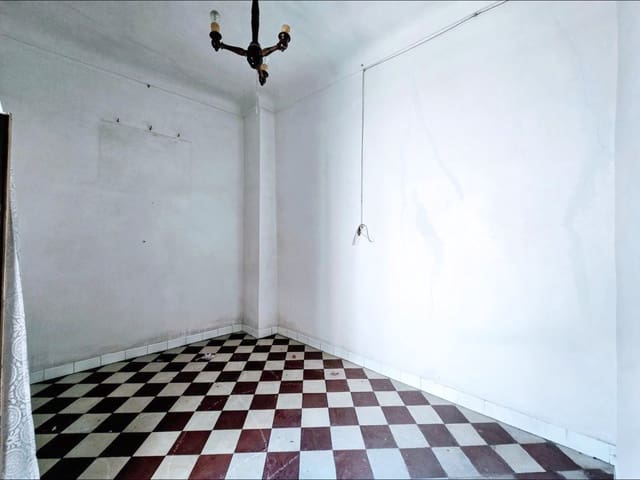 5 bedroom Townhouse for sale in Aspe - € 96,000 (Ref: 9096599)