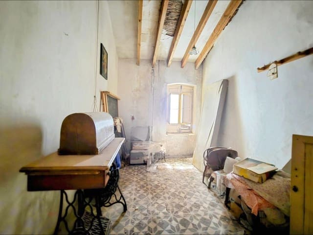 5 bedroom Townhouse for sale in Aspe - € 96,000 (Ref: 9096599)