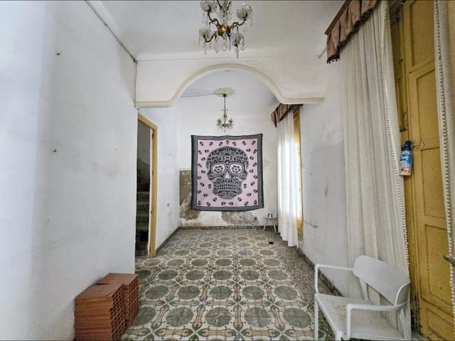 5 bedroom Townhouse for sale in Aspe - € 96,000 (Ref: 9096599)