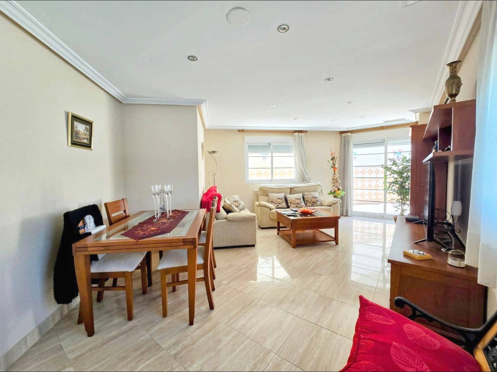 4 bedroom Townhouse for sale in Aspe with garage - € 278,100 (Ref: 9143905)